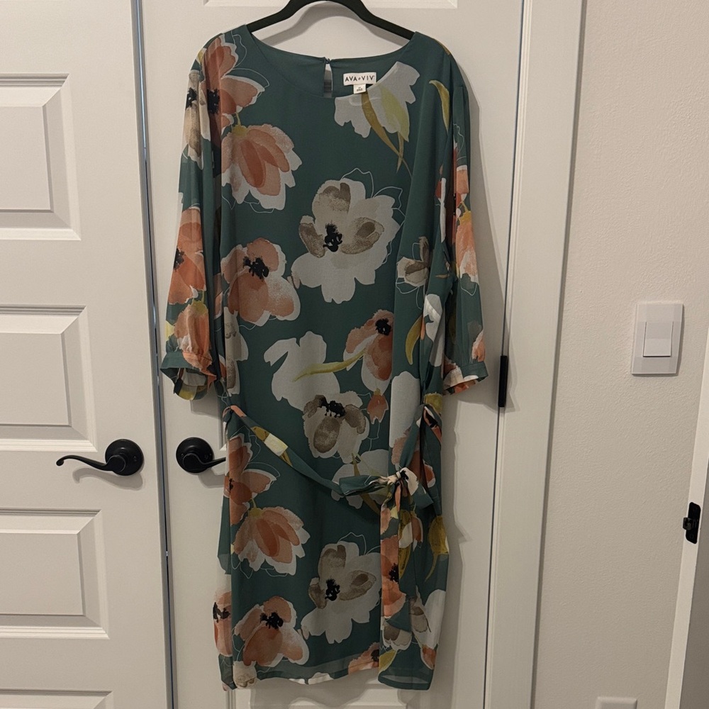 Green Floral Tie-Waist Dress
